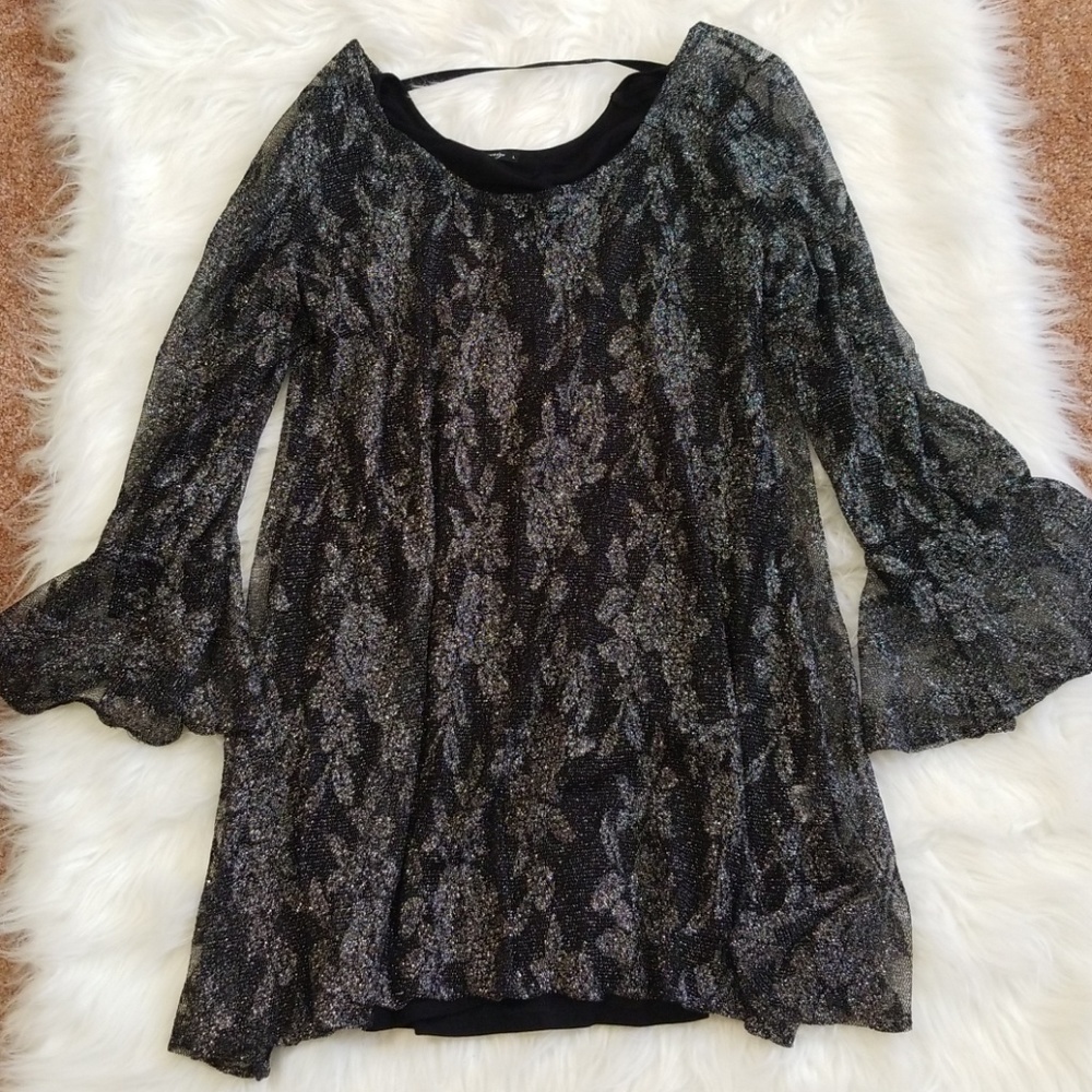 Mesmerize cocktail metallic dress. Size L - Picture 7 of 8